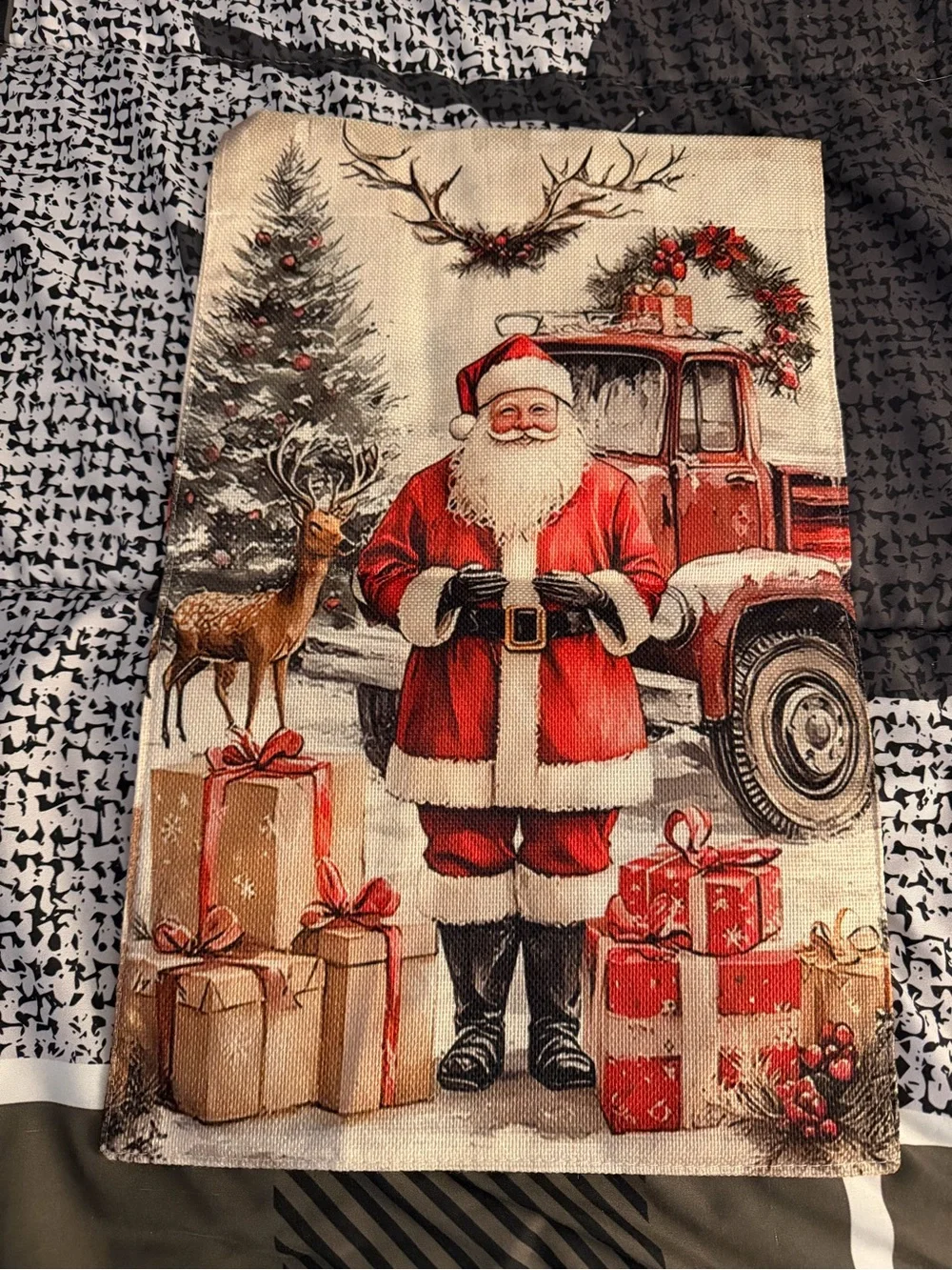 Christmas Burlap Garden Flag.